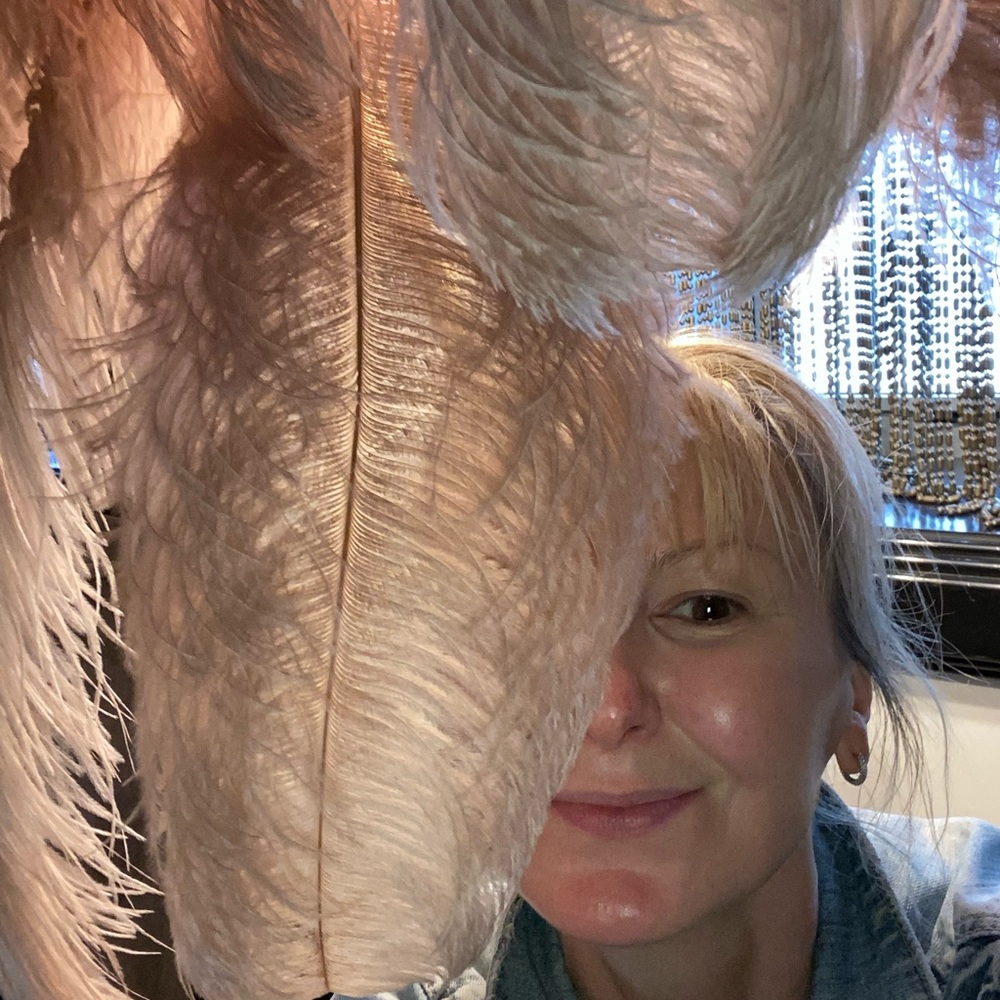 Meet your Posher, Leyla